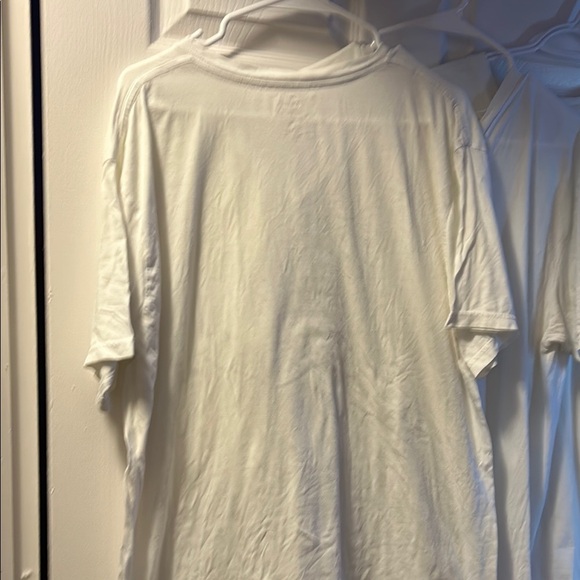 3 Calvin Klein White Short Sleeve Tees Lightweight Cotton 3 shirts package - Picture 3 of 3